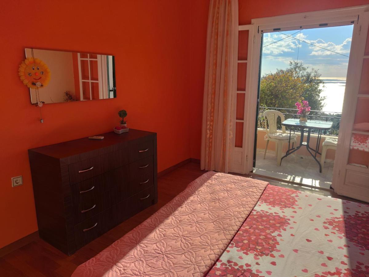 Marios Apartment Lákones Dış mekan fotoğraf